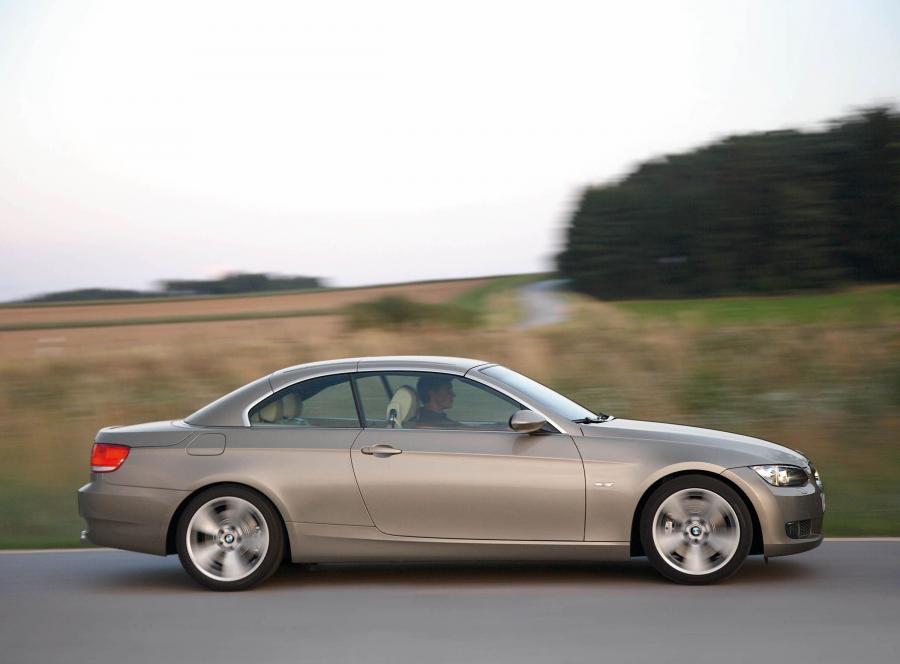  BMW 3-Series Convertible 2007 года  (фото 212 из 239)